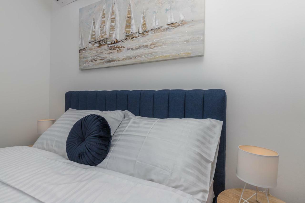 Apartments Ines Selce Exterior foto
